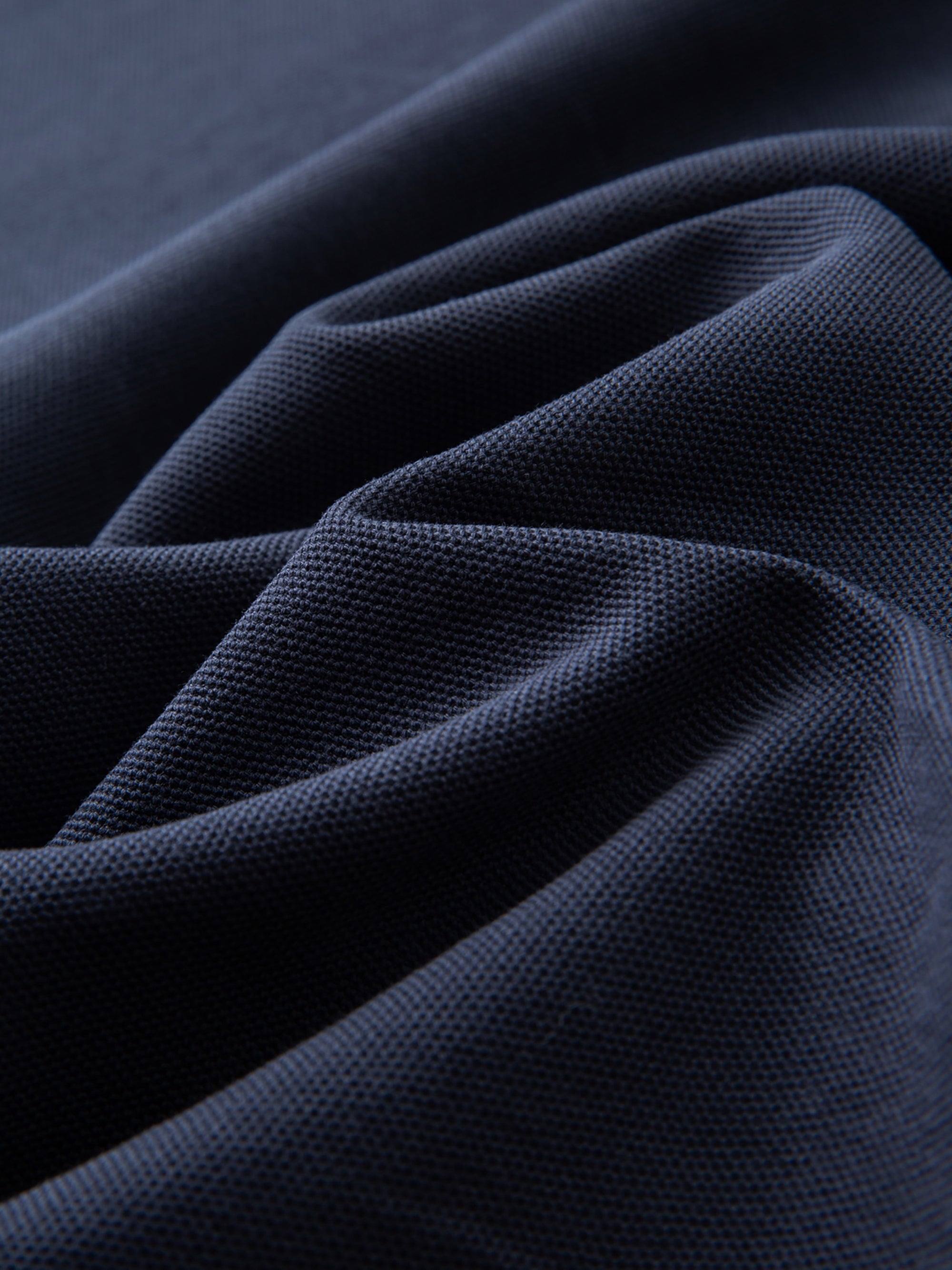 Signature T-Shirt • 240 GSM (7.1 oz)
